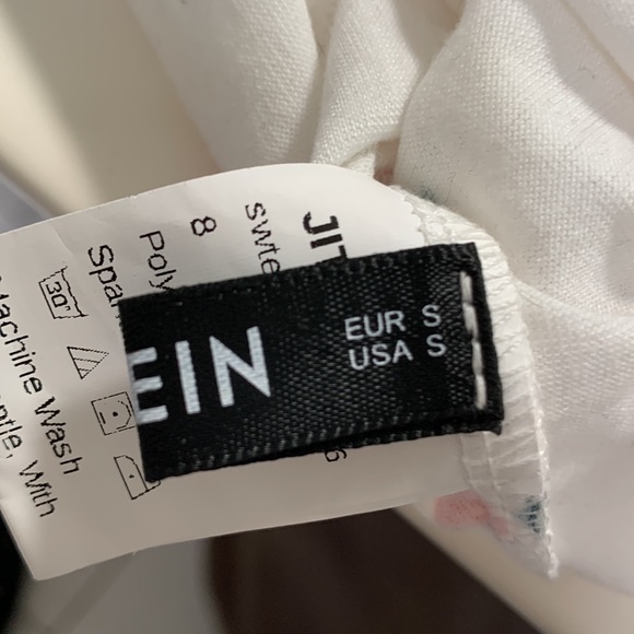 SHEIN crop top - Picture 4 of 4